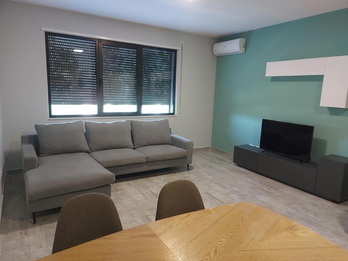 K2 HOME - 3rd floor Tirana Eksteriør billede